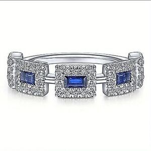 Dazzling blue cubic Zirconia wedding ring sz 7